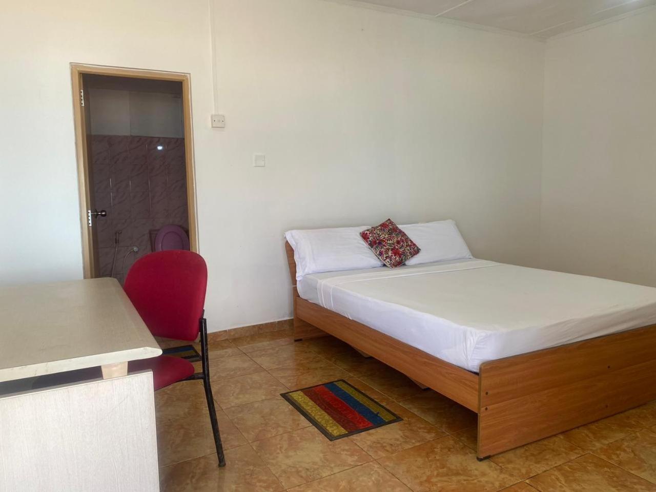 Happy Beach Safari Retreat Hambantota Bagian luar foto